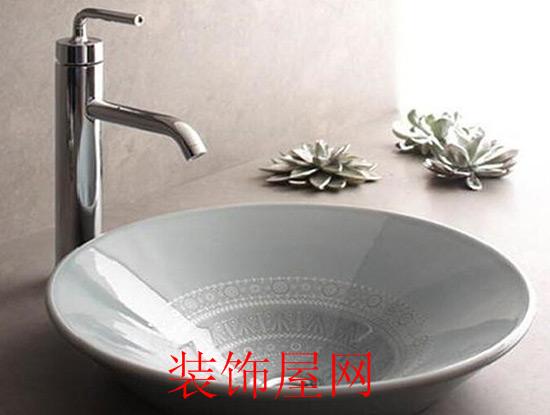 快速电热水龙头原理