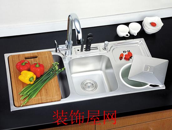 厨房水龙头图片 厨房水龙头效果图